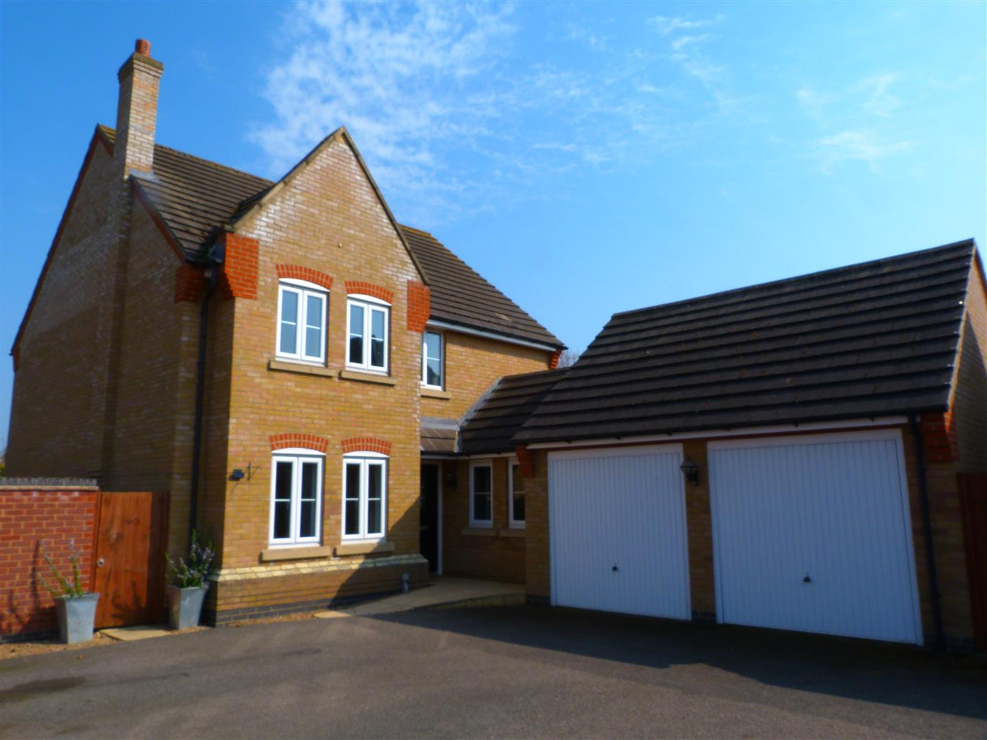 5 bedroom property in Heckington, Sleaford